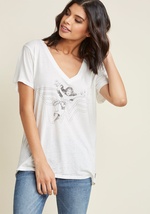 It's Do or Diana Graphic Tee by Trunk Ltd.