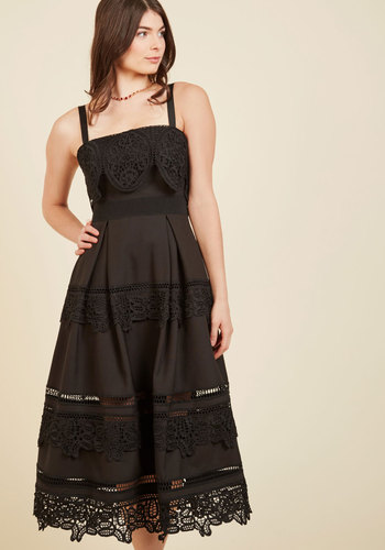 Liza Luxe Collection - Immeasurable Magnificence Midi Dress