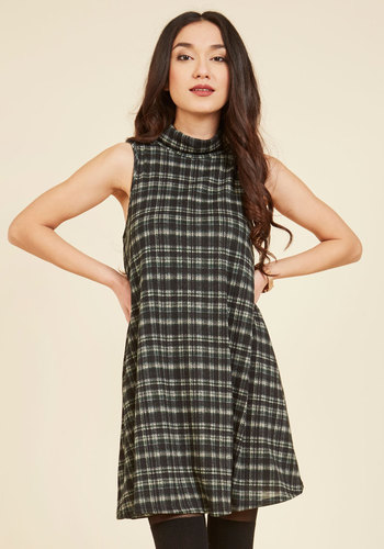That Swing Shift Dress by Sweet Claire Inc.