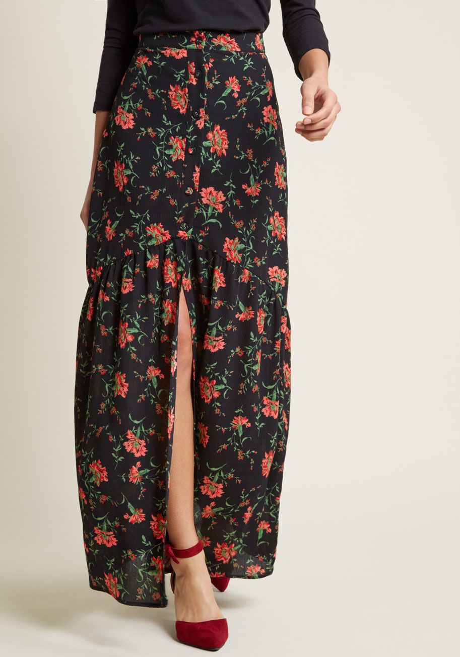 One easy way to a posh look is via this black maxi skirt! An elegant-meets-edgy separate from our ModCloth namesake label, this carnation-patterned skirt combines fitted hips, gathering above the knees, front buttons, and a dramatic vent to create drama a by MCB1361