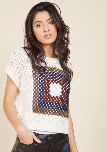 JSK Fashions LTD. - Urban Bliss - Crochet Si Bon Knit Top