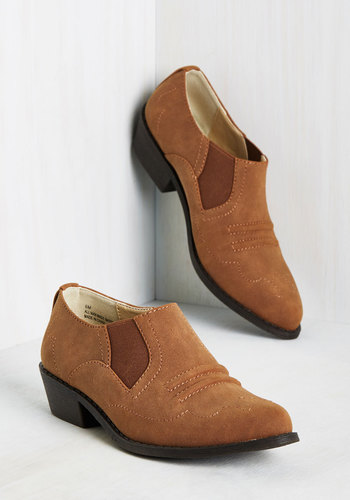 DOLCE BY MOJO MOXY - Come Out on Topstitch Bootie