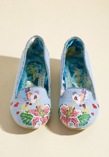 Hum by It Honestly Flat by Irregular Choice