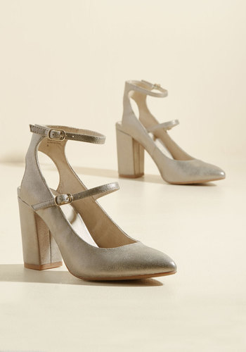 Astute Recruit Heel in Burgundy by BC Shoes/Seychelles LLC