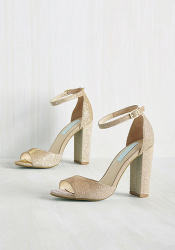 Betsey Johnson Footwear - Stay on Pointe Metallic Heel in Gold