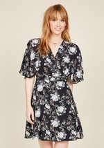 Food District Date Floral Dress by Esley