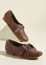 Dapper Days Oxford Flat in Chocolate by Not Rated