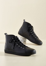 Fair-Leather Friend Sneaker by Fred Perry