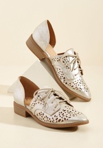 Slip your feet into these metallic champagne flats by BC Footwear, and your strut will ascend to its very best! Livening up their derby shape with an unconventional d'Orsay silhouette punctuated with perforations, these vegan faux-leather kicks won&rsquo; by 