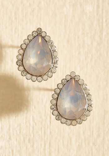 Ana Accessories Inc - Seeing Bauble Earrings in Frost
