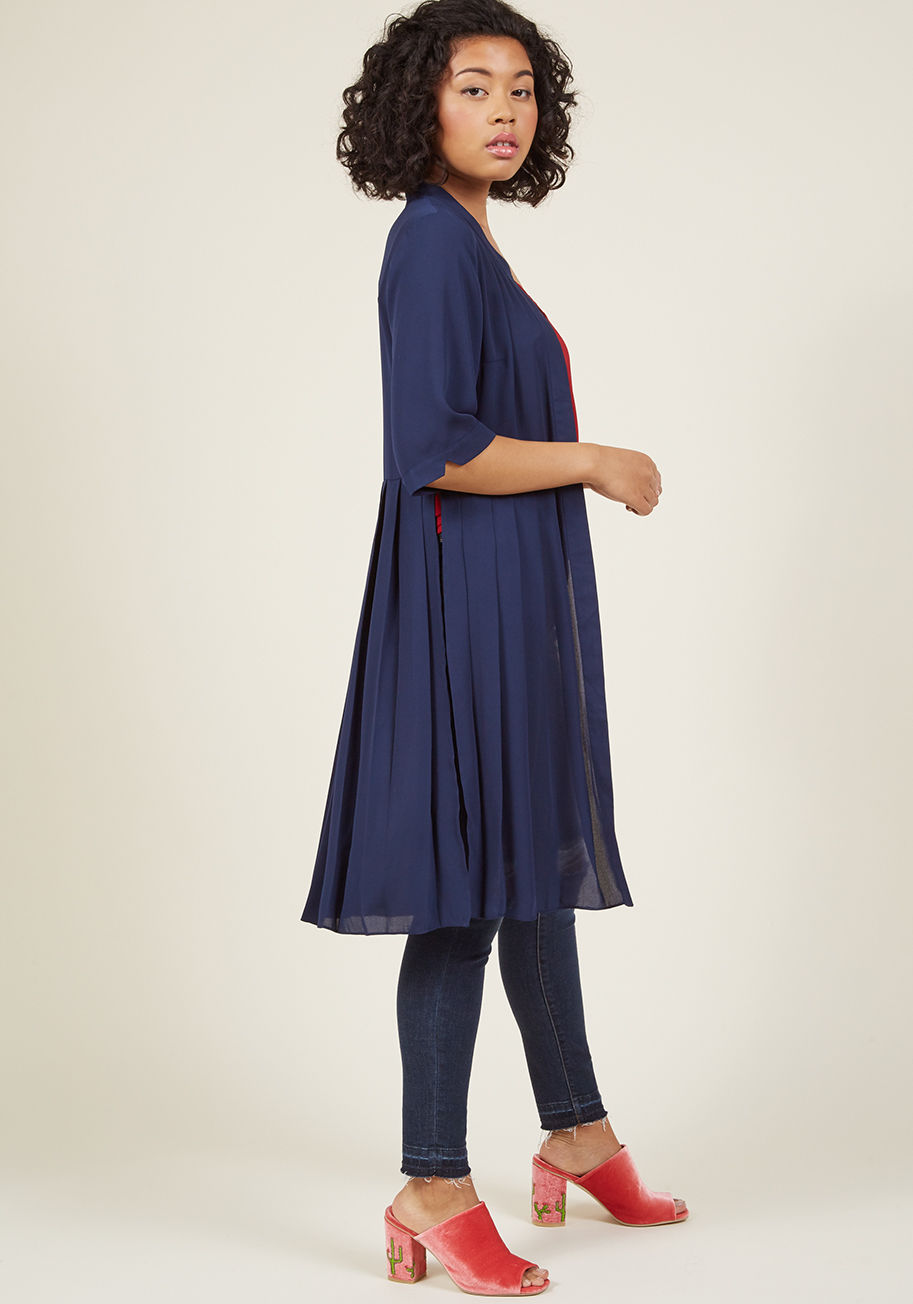 If it's a stylish, vintage-inspired twist you seek, let this navy jacket guide you to sentimental looks aplenty! By layering the half sleeves, crisp pleats, and high-vented sides of this ModCloth-exclusive beauty atop your dresses and separates, your outf by 