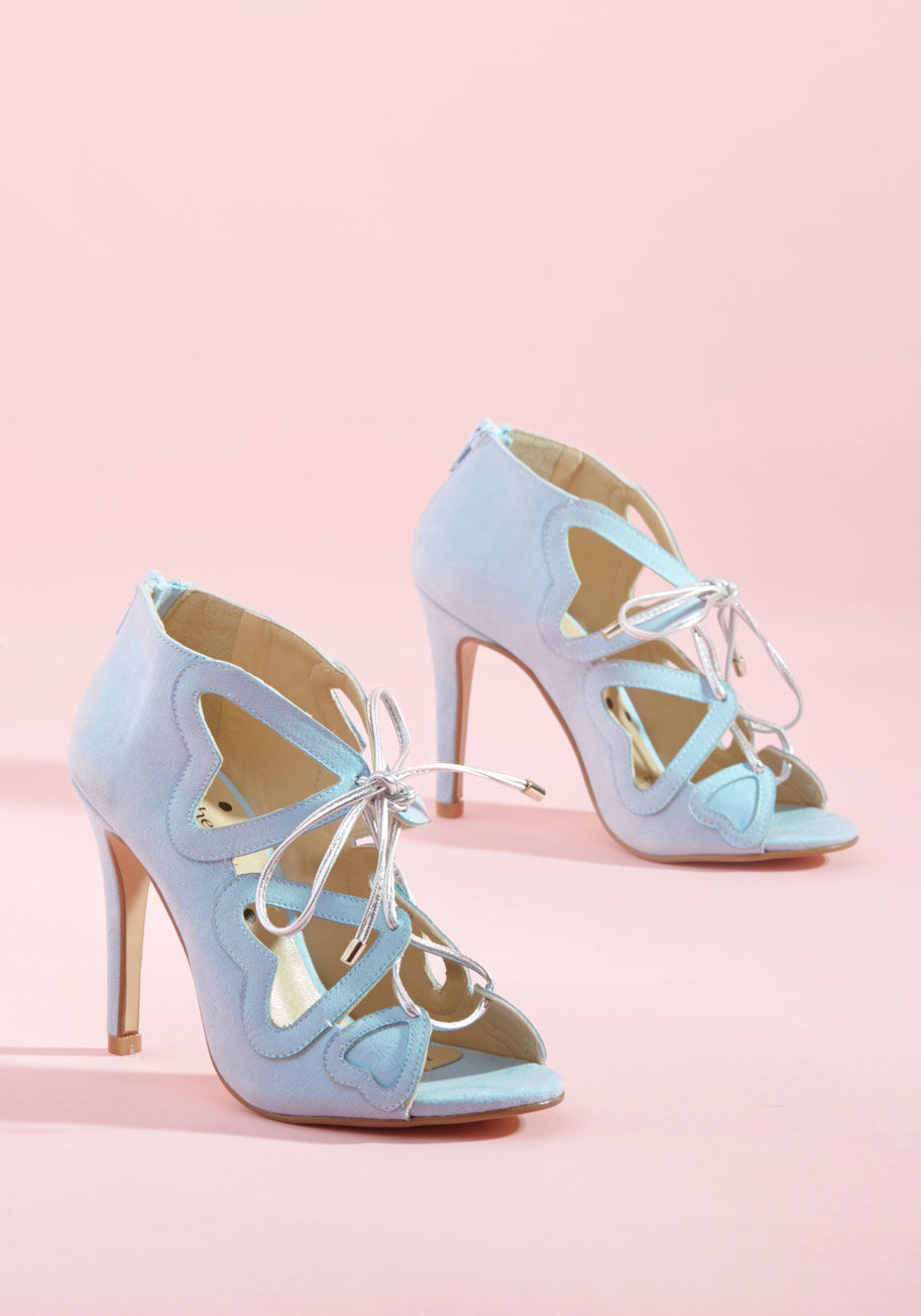  - It matters not who laid eyes upon these tan pumps by Loly