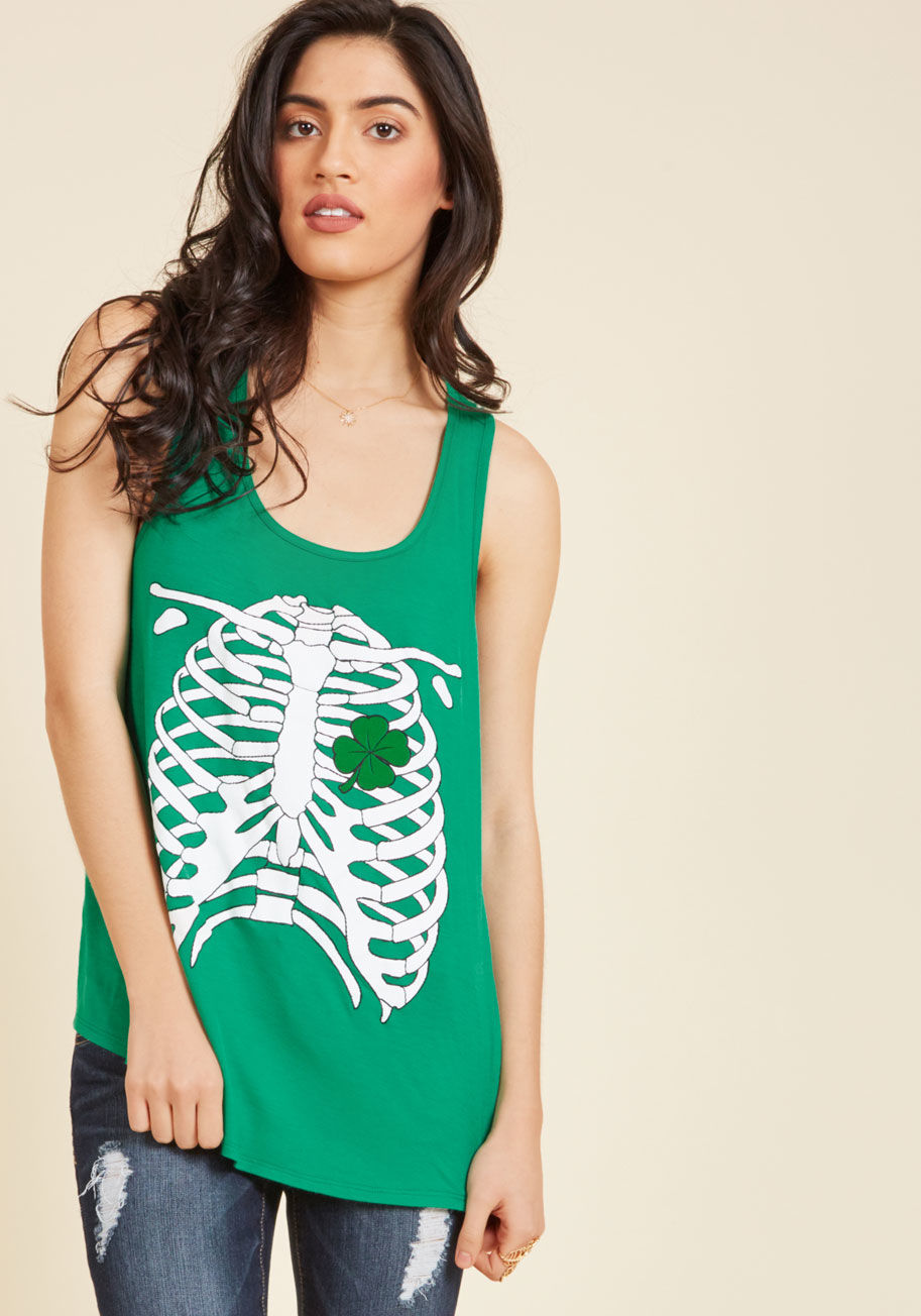  - It'll be tough to recall a holiday more festive than the one for which you sport this kelly green top! Inspiring smiles with its skeleton screen print - with a shamrock