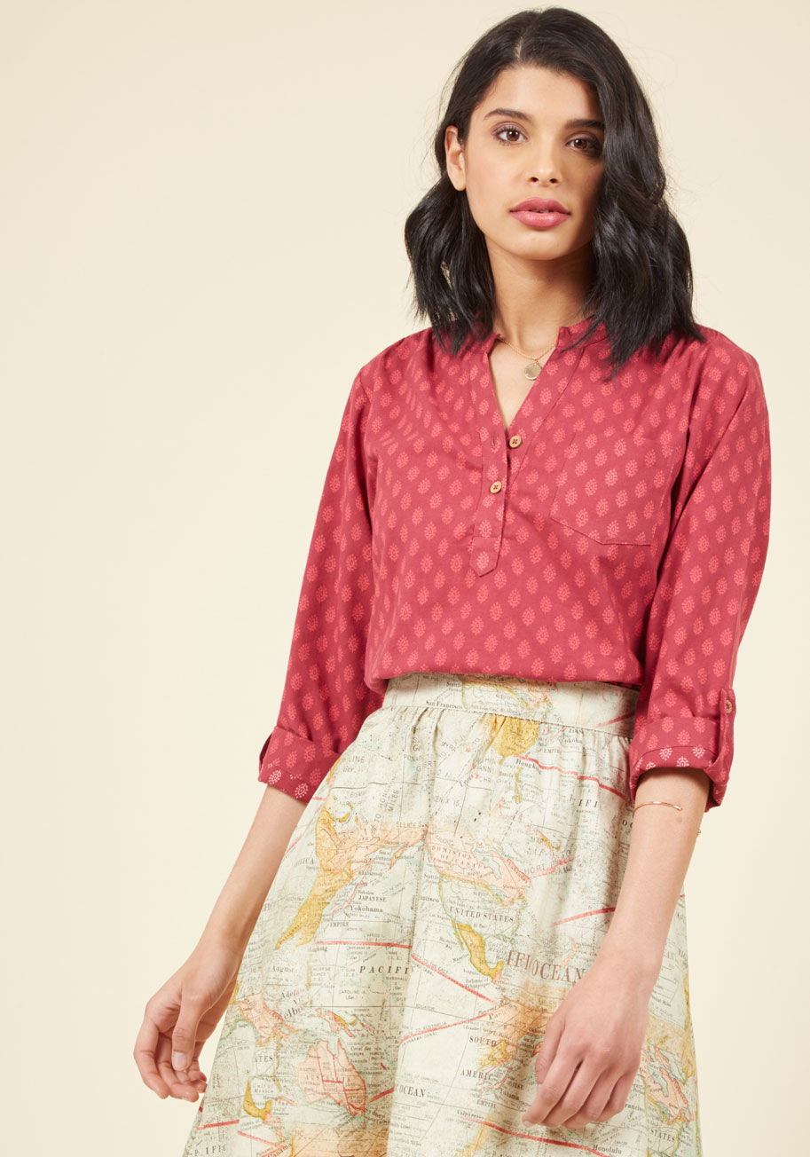  - So, which continent do you have your eye on this time? In this magenta cotton tunic - touting a pink pattern, a collarless silhouette, and wooden buttons fastening both its neckline and cropped tab sleeves - you could go anywhere and feel at ease. This st