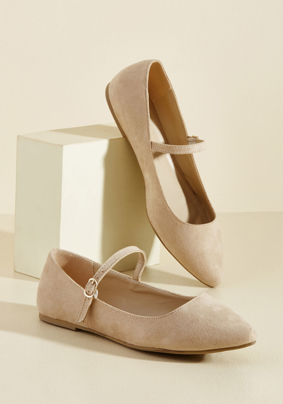  - These burgundy flats stand for all the chic city expeditions on which you&rsquo;ve taken your toes! Living up to your style standards with every step, this pair's pointed toes and faux-suede finish pledge a future full of strolls - and, with Mary Jane str