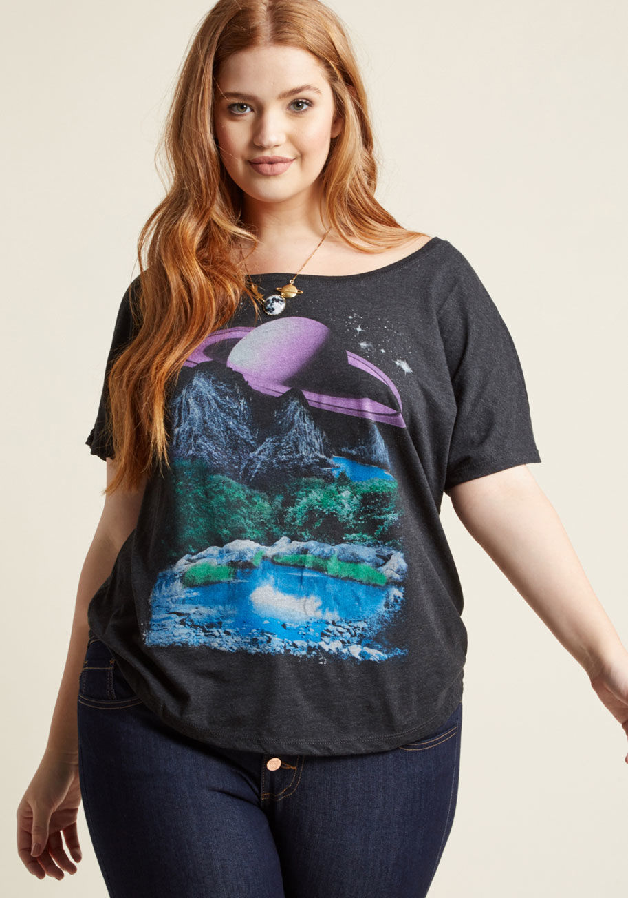  - This heather black graphic tee has arrived just
