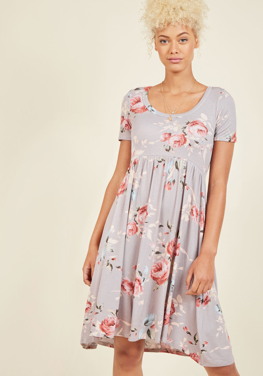  - You'd be better off blissful, and this jersey knit T-shirt dress is the quickest way of achieving such sweet optimism! With a flattering scoop neckline, a gathered empire waist, and a garden of mauve flowers backed by taupe leaves, this muted lavender bab