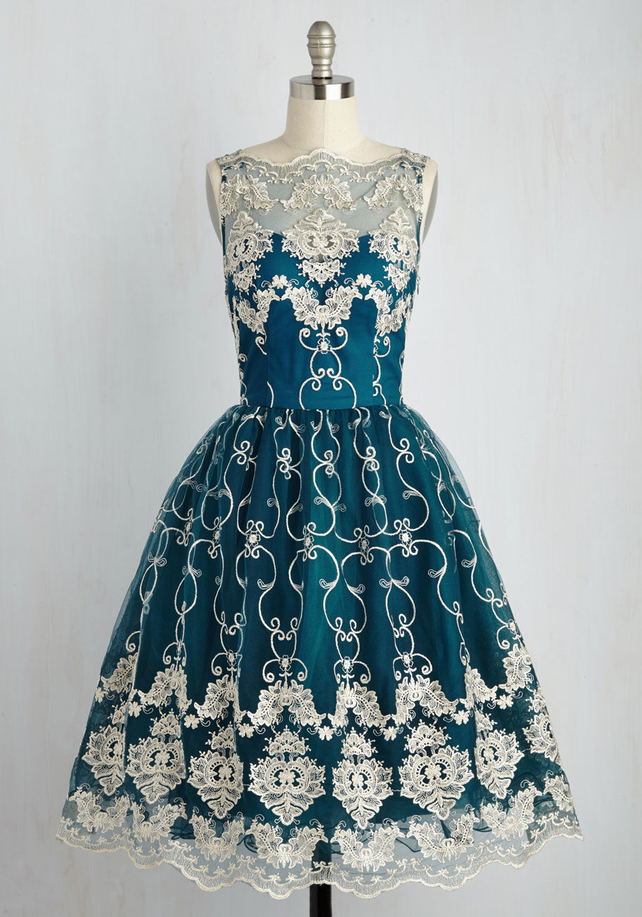 42330T - Once you don this fit-and-flare dress from Chi Chi London, you&rsquo;ll vow to wear it to every luxe event