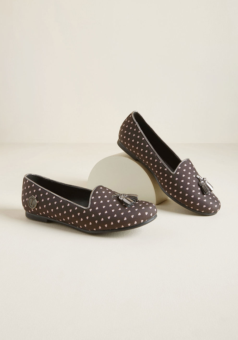 Dionisia - Feelin' like your finest self is the standard with these fabric loafers from Loly