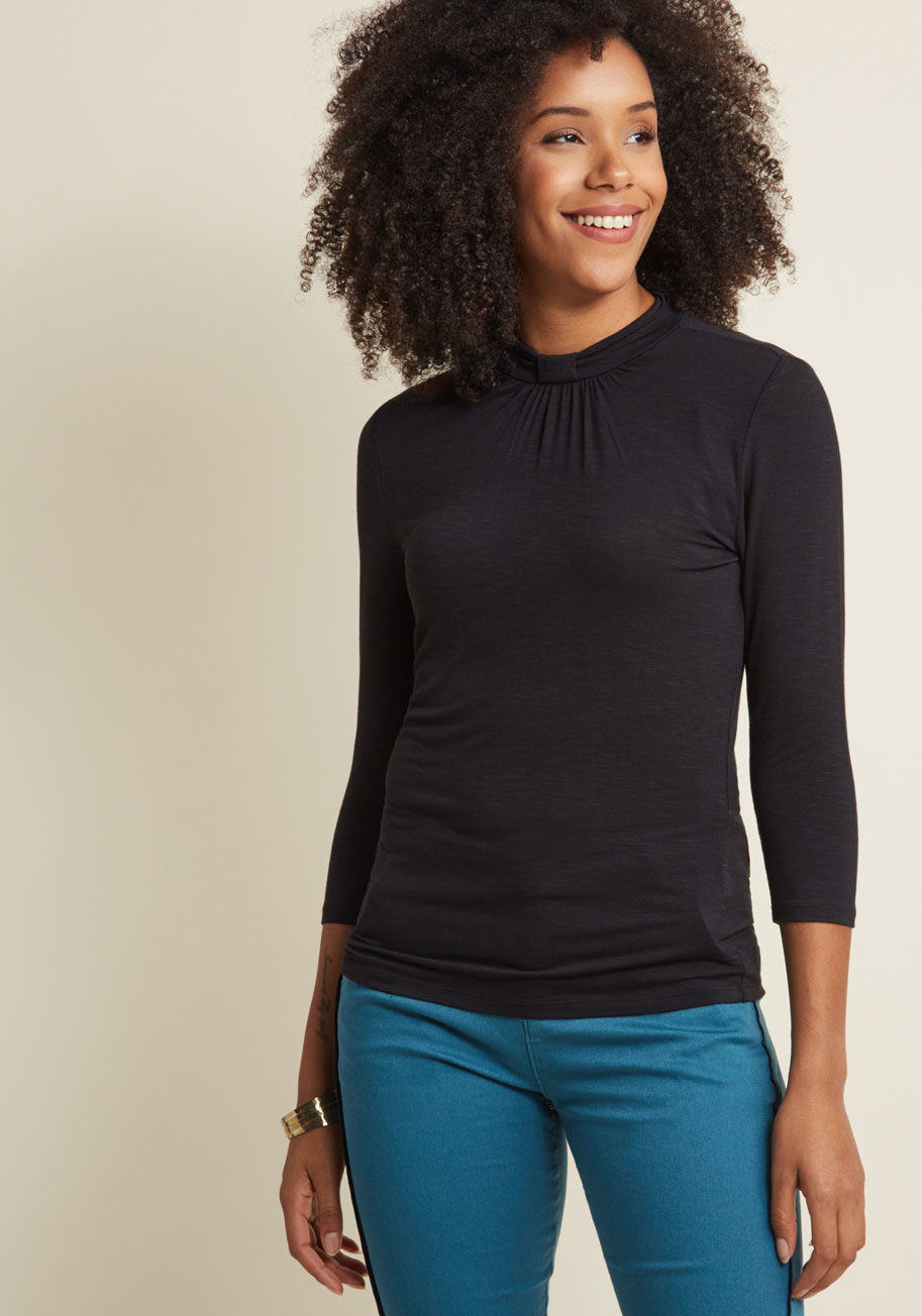 Mct1428 - Oh my elegance! This black top from our ModCloth namesake label sure packs a polished punch with its high, knotted neckline - fastened by a keyhole closure - its cropped sleeves, its ultra-soft, lightweight knit fabric, and its faint heathering, all combi