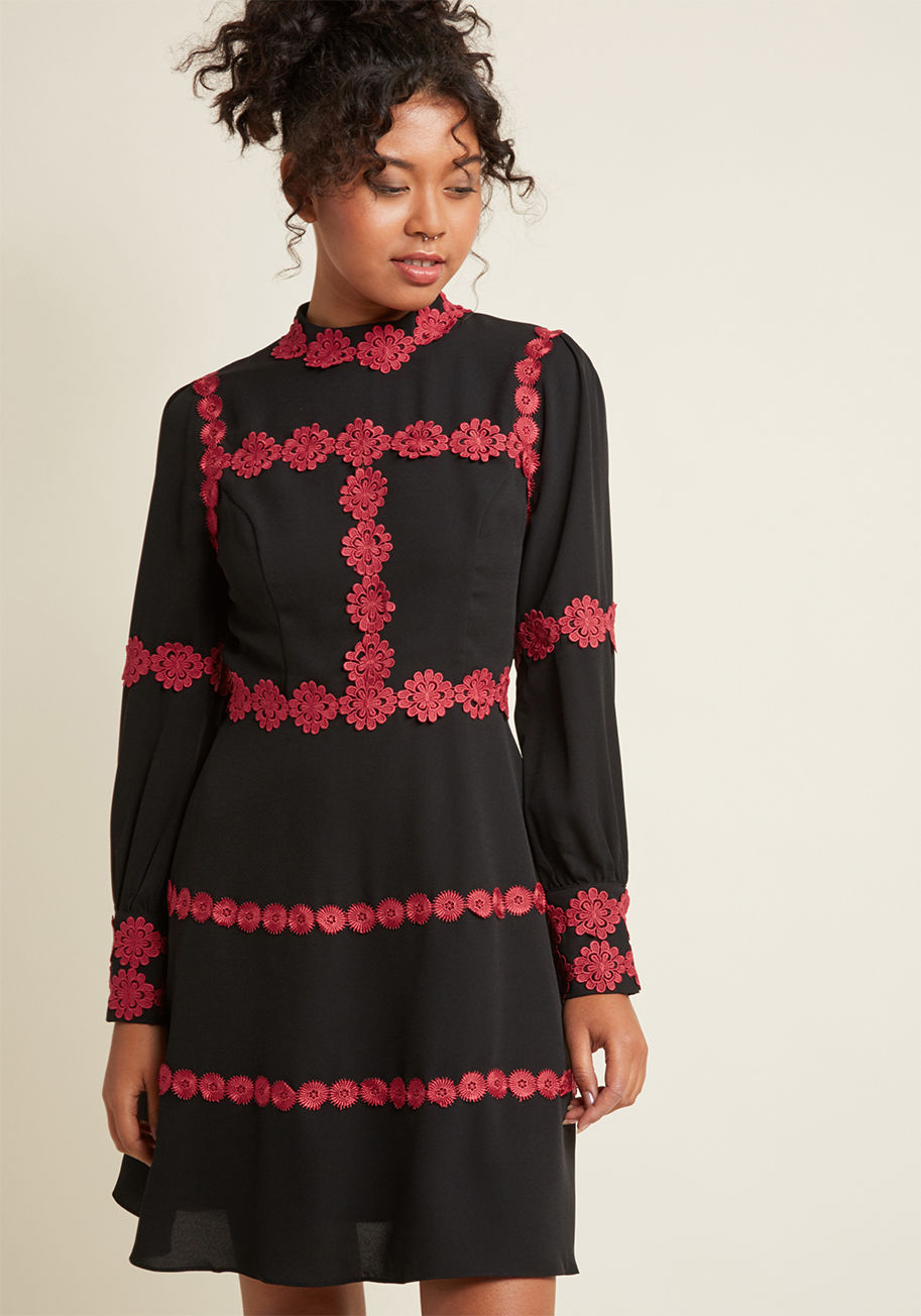 ModCloth - Applique-Outlined Long Sleeve A-Line Dress