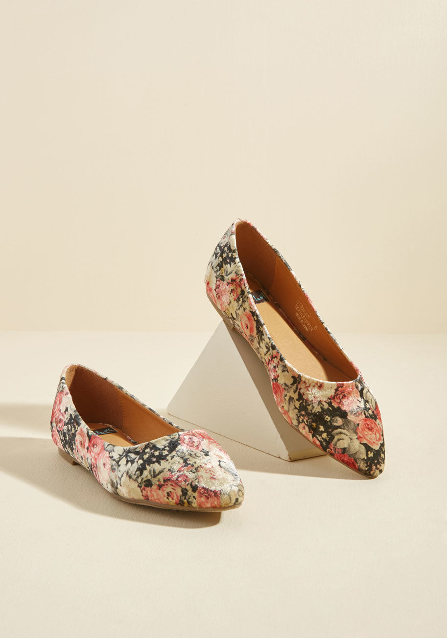 ModCloth - Automatic Admiration Velvet Flat