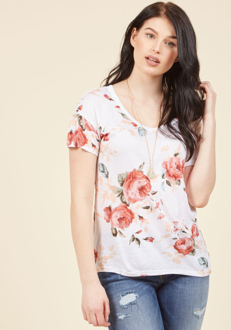 ModCloth - Florist's Apprentice Floral T-Shirt