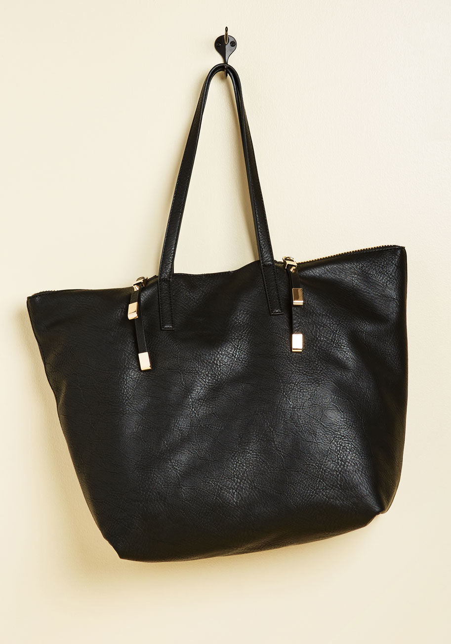 ModCloth - Posh Preparedness Tote Bag