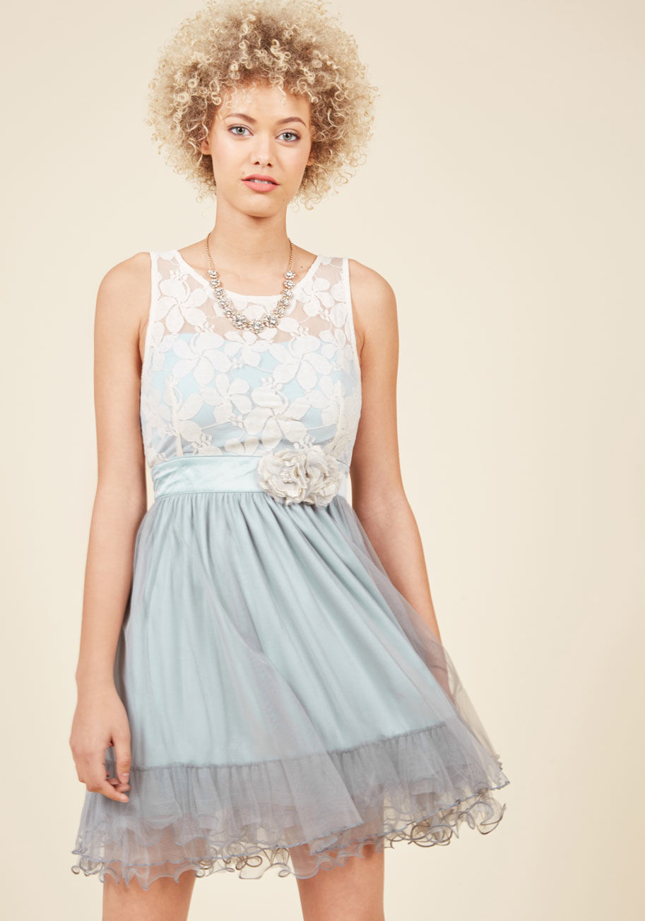 Rda3119 - Enjoying coffee and scones