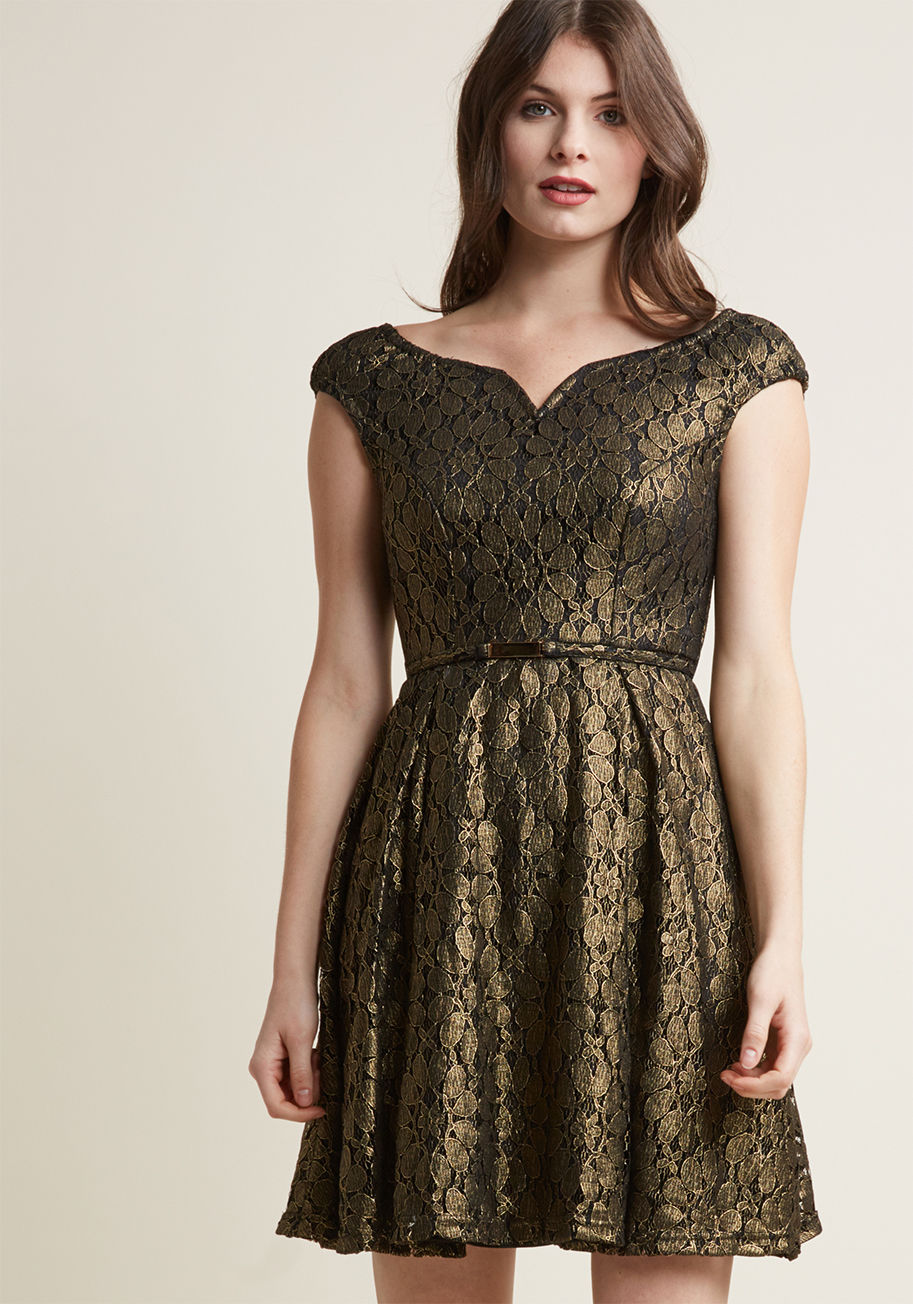 Yumi - Luxurious Luster A-Line Dress