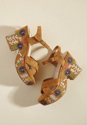 Coconuts by Matisse - Positive Blossoms Heel