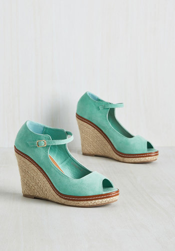 You Know the Espadrille Wedge in Mint by Machi Footwear